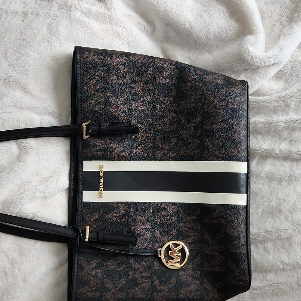 MICHAEL KORS TOTE